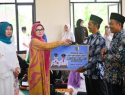 Bupati Nanda Indira Hadiri Safari Ramadan di Way Khilau dan Way Lima