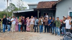Ahmad Abdi Patoni Resmi Mencalonkan Diri Sebagian Bakal Calon Kepalo Tiyuh Pulung Kencana